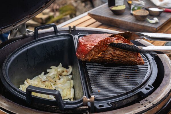 Fire Pot Wild boar saddle and onions