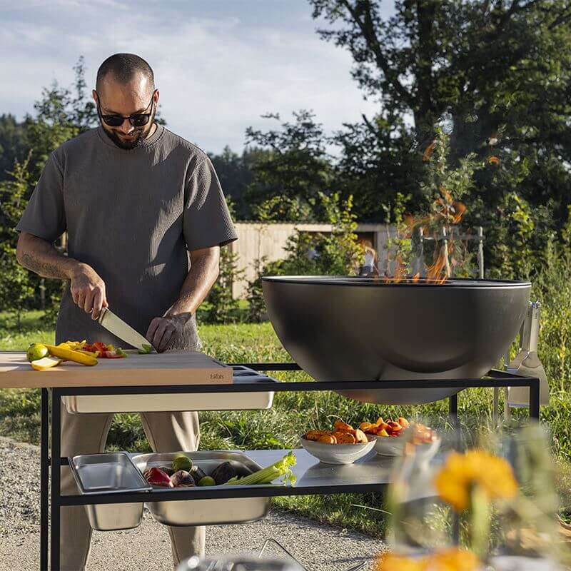 hofats fire kitchen